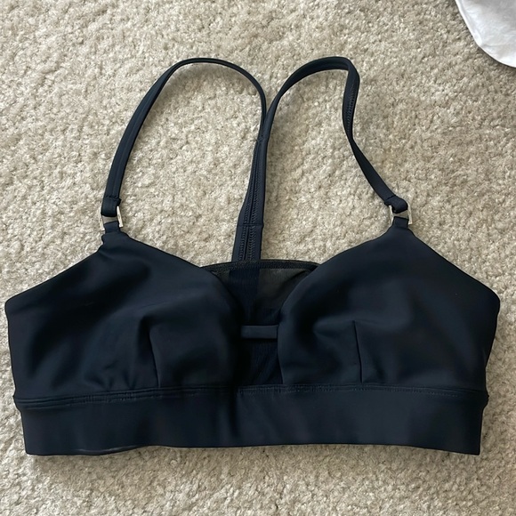 Alo sports bra size XS - Picture 1 of 3